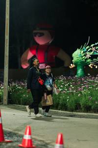 BIB: 
                            <button type="button" onclick="openModal(27340358)" class="btn btn-primary btn-sm float-right btn-popup" data-toggle="modal" data-target=".modal-high-quality">
                        <i class="fas fa-shopping-cart"></i> Add to Cart
                    </button>
                                            <button type="button" onclick="isThisMe(27340358, true)" class="btn btn-success btn-sm float-right btn-popup btn-isme hidden" data-toggle="tooltip" data-placement="bottom" title="นี่คือรูปของคุณใช่ไหม คลิกที่นี่เพื่อเอาเข้าอัลบั้ม">
                        <i class="fas fa-plus"></i> Add to album
                    </button>
                    <button type="button" onclick="isThisMe(27340358, false)" class="btn btn-warning btn-sm float-right btn-popup btn-isnotme hidden">
                        <i class="fas fa-ban"></i> Remove from album
                    </button>